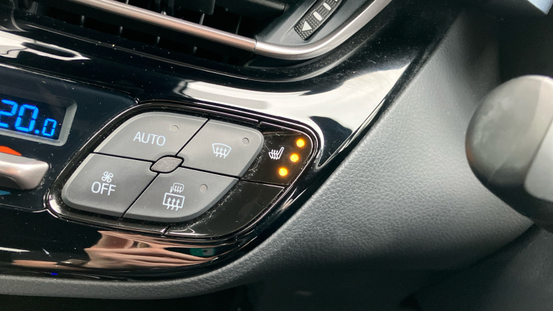 Toyota C-HR 1.8 Hybrid Design 5dr CVT Hybrid Hatchback